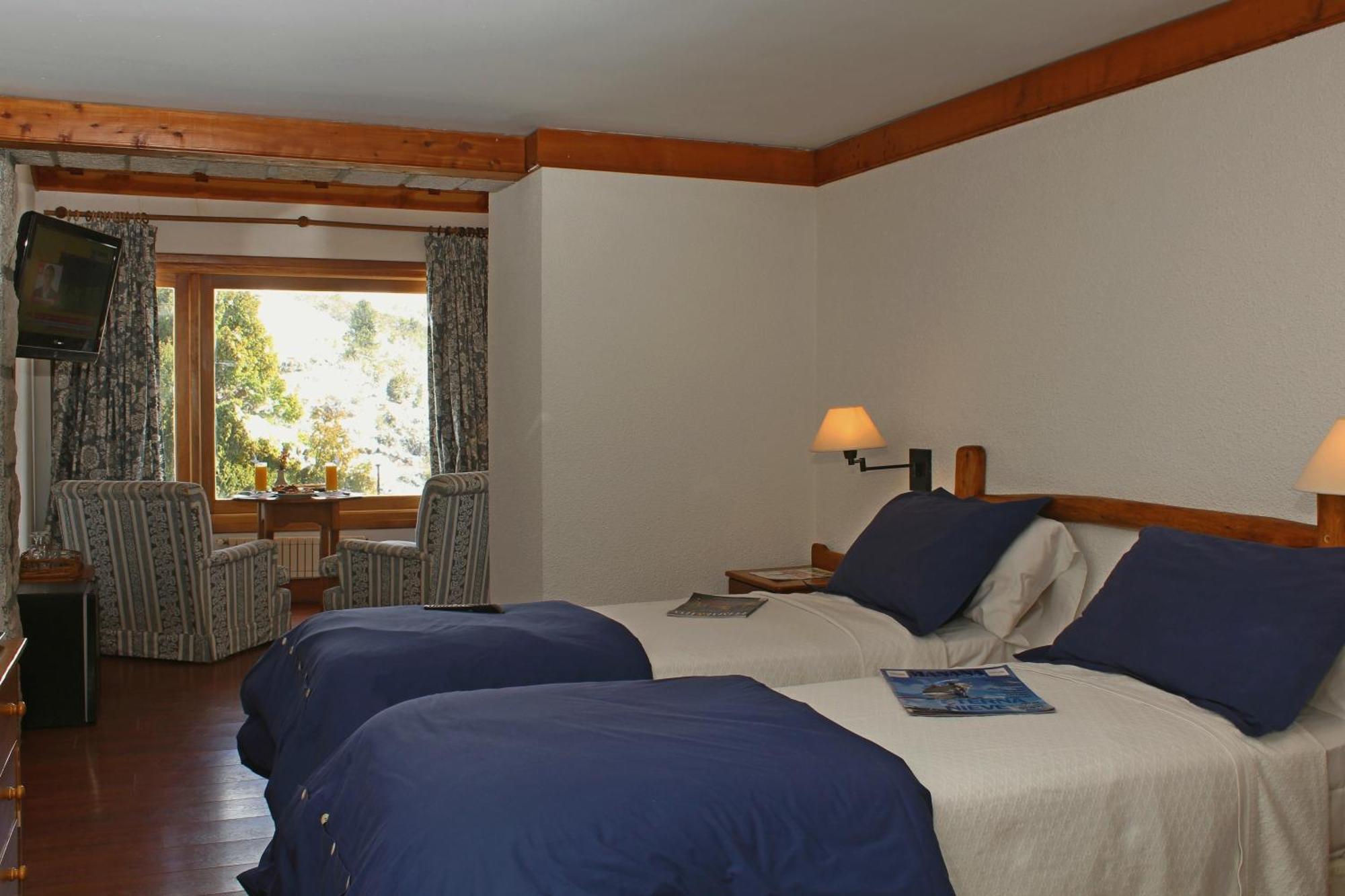 Hotel Catedral Ski & Wellness Сан-Карлос-де-Барілоче Номер фото